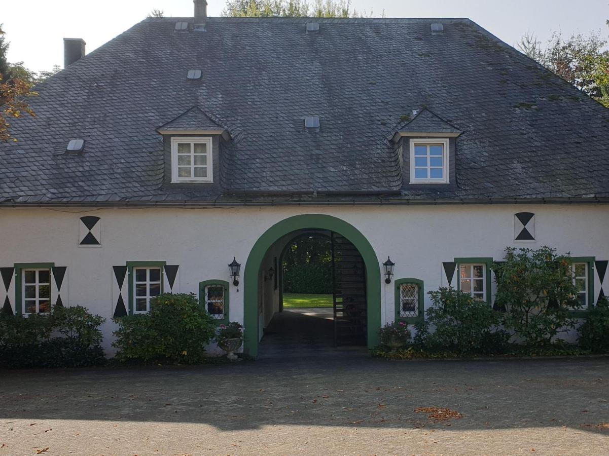 Das Torhaus im Schloss Schellenstein Olsberg Exterior foto